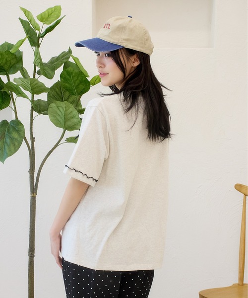 kutir(クティール)の「リボンメローロゴTシャツ(Tシャツ/カットソー・レディース・オフホワイト/ブルー/オートミール・FREE)」の13枚目の写真