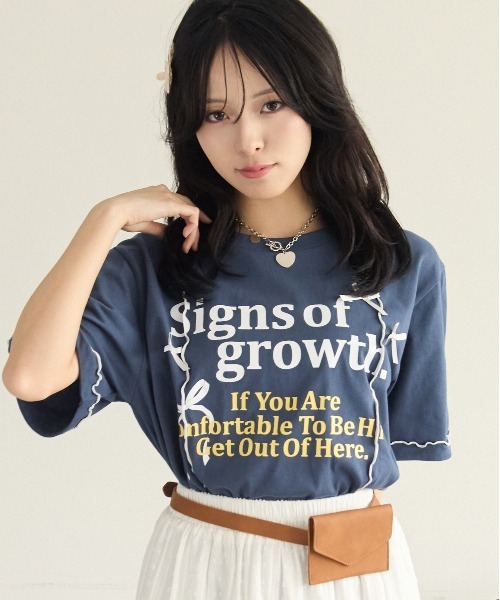 kutir(クティール)の「リボンメローロゴTシャツ(Tシャツ/カットソー・レディース・オフホワイト/ブルー/オートミール・FREE)」の21枚目の写真