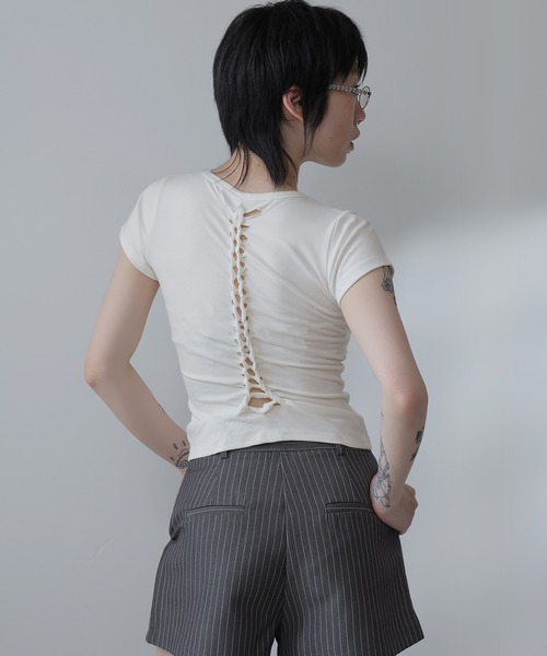 Ulysses(ユリシス)の「バック編みデザインミニTシャツ(Tシャツ/カットソー・レディース・グレー/ホワイト/ブラック・M/L/S)」の4枚目の写真