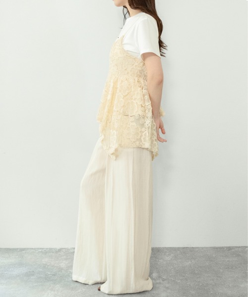 on:nue（オンニュ）の「【on:nue】[着用動画あり！] フラワー刺繍ペプラムビスチェ（キャミソール・レディース・アイボリー/ブラウン・FREE）」の17枚目の写真