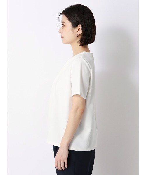 SUIT SQUARE(スーツスクエア)の「フロントタックカットソー/半袖/ウォッシャブル/UVカット/無地(Tシャツ/カットソー・レディース・グレー/ホワイト・38/40)」の5枚目の写真
