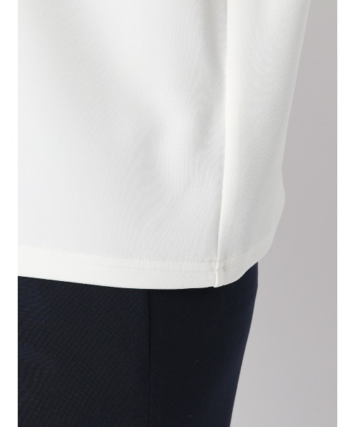 SUIT SQUARE(スーツスクエア)の「フロントタックカットソー/半袖/ウォッシャブル/UVカット/無地(Tシャツ/カットソー・レディース・グレー/ホワイト・38/40)」の9枚目の写真