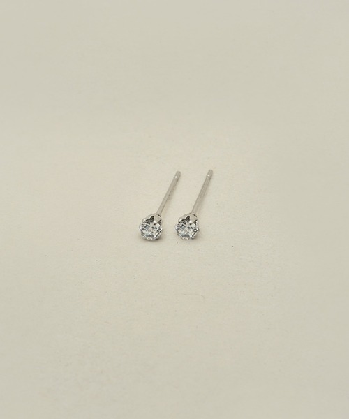 VATSURICA(バツリカ)の「〈LOINE〉金属アレルギー対応 / ステンレス / ガラスストーン スタッドピアス 5mm(ピアス(両耳用)・レディース・ブラック/クリア・FREE)」の12枚目の写真