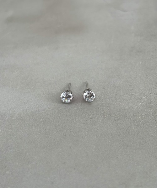 VATSURICA(バツリカ)の「〈LOINE〉金属アレルギー対応 / ステンレス / ガラスストーン スタッドピアス 5mm(ピアス(両耳用)・レディース・ブラック/クリア・FREE)」の11枚目の写真