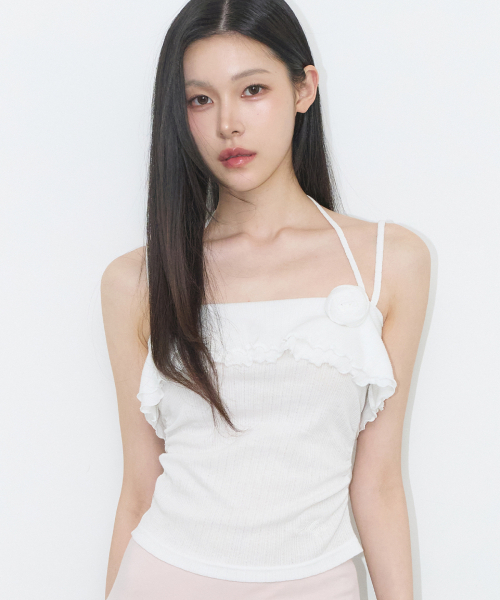 ILLIGO(イリゴ)の「ローズラッフルスリーブレスホワイト(Tシャツ/カットソー・レディース・その他・OS)」の1枚目の写真