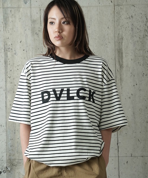 DEVILOCK（デビロック）の「DEVILOCK LOGO BORDER TEE（Tシャツ/カットソー・メンズ・ブラック/ホワイト×ブラック/ブラック×ホワイト・MEDIUM/LARGE/X-LARGE）」の9枚目の写真