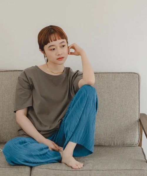 merrylatte(メリーラテ)の「ペインティングフォトT【IROHANI】(Tシャツ/カットソー・レディース・グレー・FREE)」の3枚目の写真