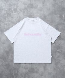 FFEIN（フェイン）の「【FFEIN（フェイン）】センターデカロゴプリントショート丈Tシャツ/ クルーネック 半袖 刺繍 【短丈】（Tシャツ/カットソー）」
