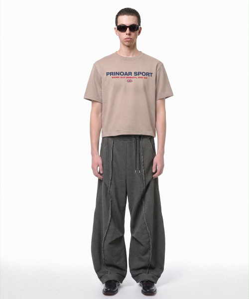 PRINOAR(プリノア)の「スポーツセミクロップ半袖Tシャツ - ジンジャーベージュ(Tシャツ/カットソー・レディース・ベージュ・SMALL/MEDIUM/LARGE)」の4枚目の写真