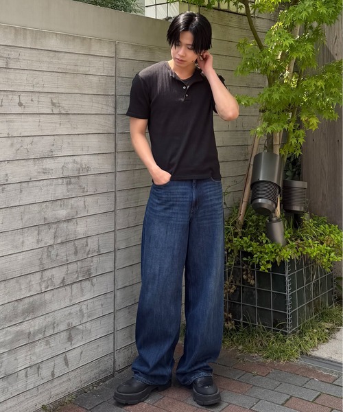 SINSS(シンス)の「Vintage wash overdyed straight denim / ヴィンテージウォッシュオーバーダイストレートデニム(デニムパンツ・メンズ・インディゴブルー/ブラック/ブルー・SMALL/X-SMALL/LARGE/MEDIUM)」の10枚目の写真