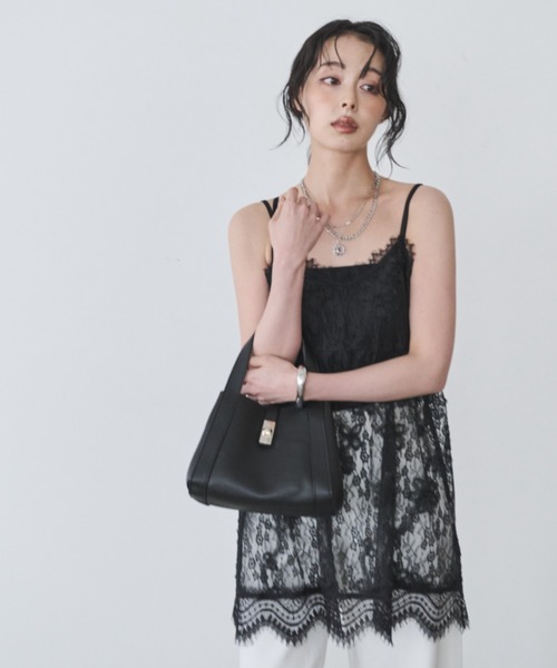 Anclear oui(アンクリアウィ)の「レーストリムキャミチュニック(キャミソール・レディース・ホワイト/ブラック・F)」の18枚目の写真