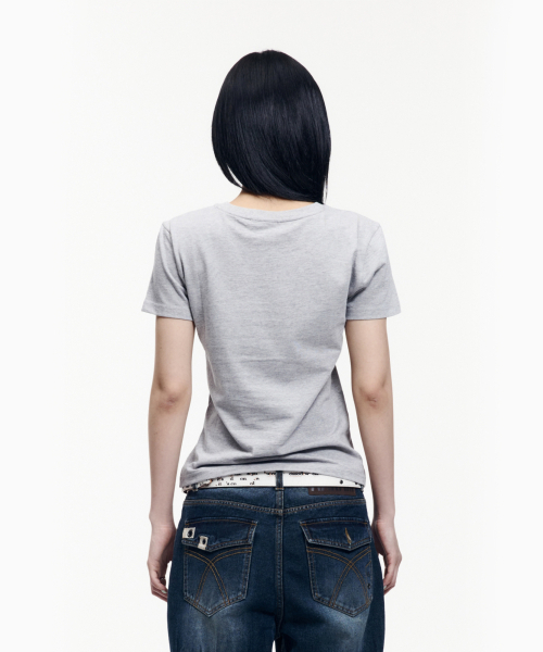 AAKAM(アーカム)の「Aim Lettering Half Top (Gray)(Tシャツ/カットソー・レディース・その他・1/3/2)」の6枚目の写真