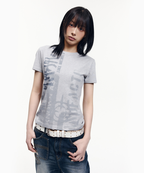 AAKAM(アーカム)の「Aim Lettering Half Top (Gray)(Tシャツ/カットソー・レディース・その他・1/3/2)」の7枚目の写真