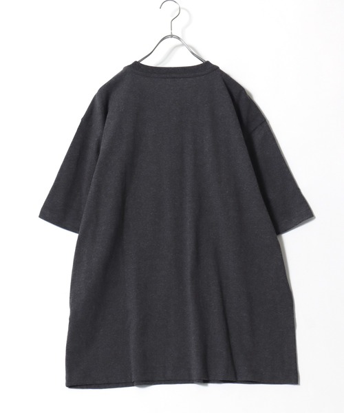 Carhartt(カーハート)の「2026SS Carhartt/カーハート オーバーサイズ ワンポイントロゴ ポケット付 ヘンリーネックTシャツ(Tシャツ/カットソー・メンズ・グレー/ネイビー/ブラック/オリーブ/チャコール・M/L/XL)」の9枚目の写真