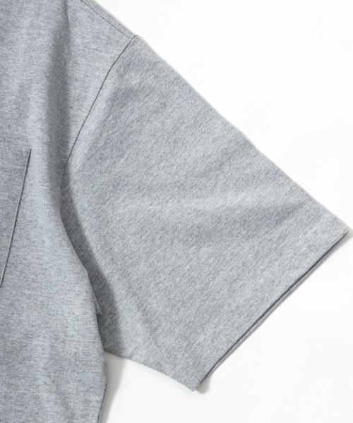 Carhartt(カーハート)の「2026SS Carhartt/カーハート オーバーサイズ ワンポイントロゴ ポケット付 ヘンリーネックTシャツ(Tシャツ/カットソー・メンズ・グレー/ネイビー/ブラック/オリーブ/チャコール・M/L/XL)」の18枚目の写真