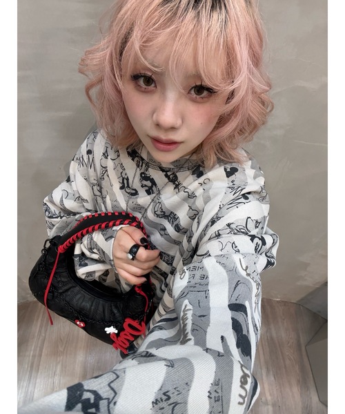 Desigual(デシグアル)の「Disney Appliqué Crescent Hobo Bag/ディズニー アップリケクレセントホーボーバッグ(ハンドバッグ・レディース・ブラック・FREE)」の7枚目の写真
