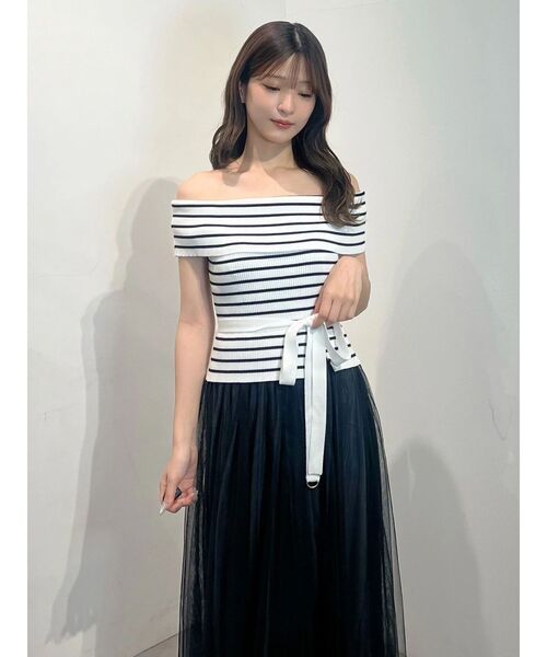 MERCURYDUO（マーキュリーデュオ）の「オフショルチュールドッキングニットワンピース（ワンピース・レディース・その他1/ベビーピンク/ネイビー/ブラック・FREE）」の18枚目の写真