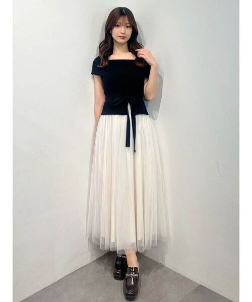 MERCURYDUO（マーキュリーデュオ）の「オフショルチュールドッキングニットワンピース（ワンピース・レディース・その他1/ベビーピンク/ネイビー/ブラック・FREE）」の21枚目の写真
