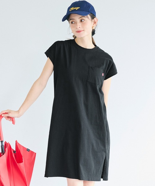 coca(coca)(コカ)の「ピスネームチュニック丈Tシャツ(Tシャツ/カットソー・レディース・ホワイト/ブラック・L/M/S)」の2枚目の写真