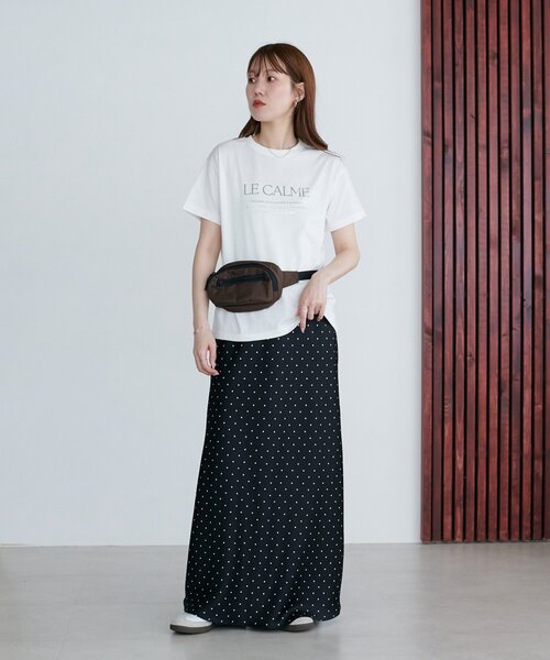 DISCOAT(ディスコート)の「アソートロゴ箔プリントTシャツ(Tシャツ/カットソー・レディース・サックスブルー/チャコールグレー/オフホワイト・FREE)」の9枚目の写真