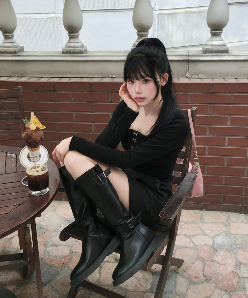 DIFFERSHOE（ディファーシュー）の「ロエルンロングブーツ7.5CM[ブラック]（ブーツ・レディース・ブラック・23.5cm/24.5cm/25cm/22.5cm/23cm/24cm）」の9枚目の写真