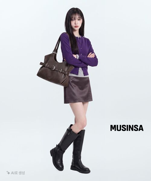 DIFFERSHOE（ディファーシュー）の「ロエルンロングブーツ7.5CM[ブラック]（ブーツ・レディース・ブラック・23.5cm/24.5cm/25cm/22.5cm/23cm/24cm）」の14枚目の写真
