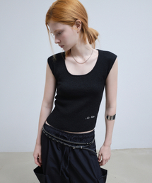 BOUCLE U-NECK SLEEVELESS_BLACK