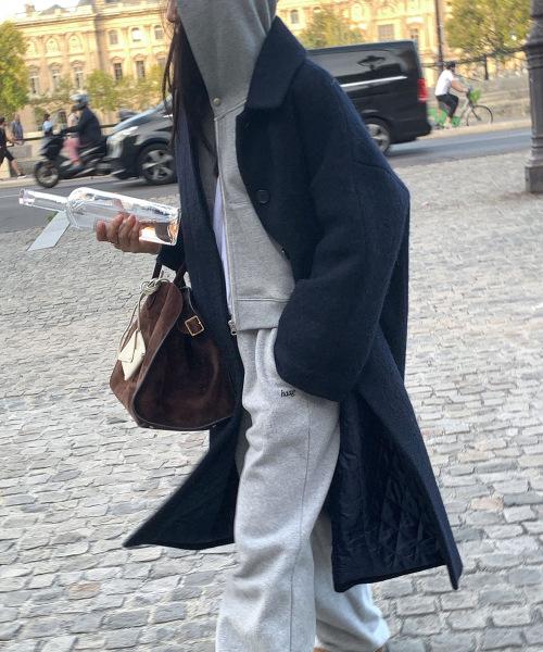 haag（ヘイグ）の「a zip-up hoodie (grey)（パーカー・レディース・その他・FREE）」の9枚目の写真