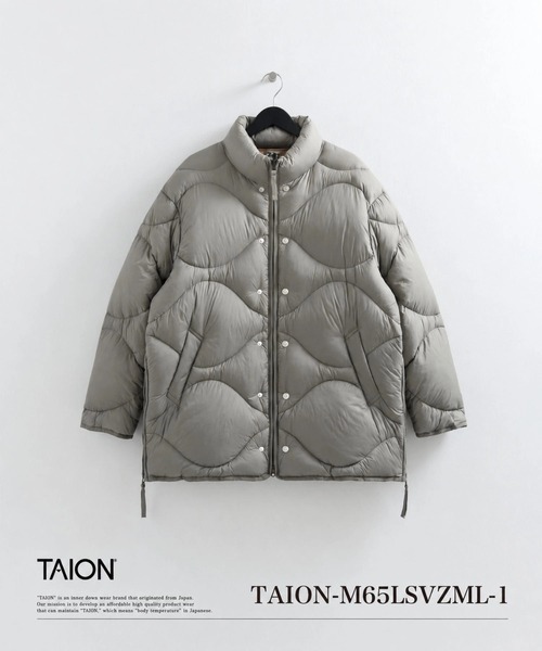 TAION(タイオン)の「【TAION(タイオン)】〈ユニセックス〉ミリタリー M65 ハイネック ボリュームダウンジャケット-ソフトシェル(ダウンジャケット/コート・メンズ・グレイッシュベージュ/ダークネイビー/ダークオリーブ/ダークグリーン系/チョコ/ブラック・L/M/XL/S)」の5枚目の写真