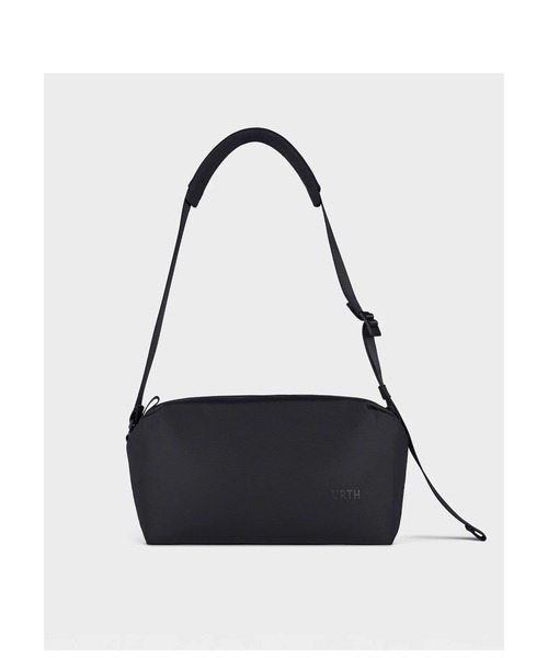 ESTNATION(エストネーション)の「Urth / Urth Dolomite 8L Camera Sling(ショルダーバッグ・メンズ・ライトブラウン・FREE)」の2枚目の写真