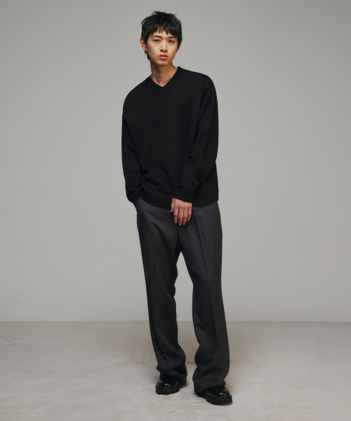 SIGNATURE（シグネチャ）の「Vネックリラックスニット[ブラック]（ニット/セーター・レディース・その他・MEDIUM）」の6枚目の写真