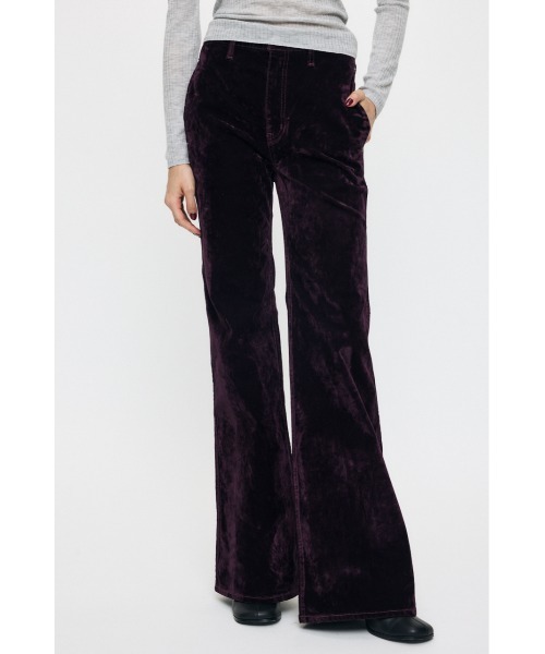 MOUSSY(マウジー)の「【26年AW新作】【セットアップ対応】VELVET LONG LEG FLARE(デニムパンツ・レディース・ボルドー/カーキ/ブラウン/ブラック・1/2/0)」の12枚目の写真