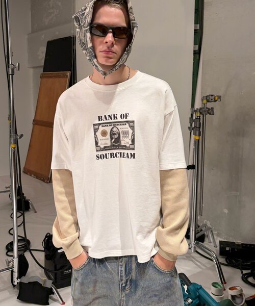 Sourcream(サワークリーム)の「【Sourcream/UINSEX】マルクス紙幣レイヤードワッフルトップス(Tシャツ/カットソー・レディース・ホワイト/ブラック・FREE)」の3枚目の写真