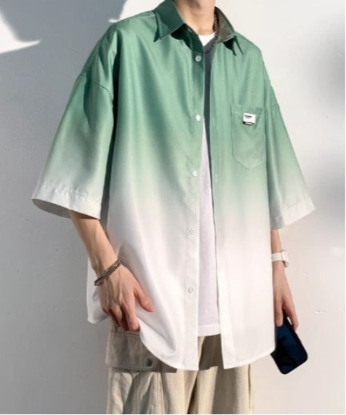 DOUBLE STEAL(ダブルスティール)の「DSグラデーション半袖シャツ(シャツ/ブラウス・メンズ・グリーン/ブルー/ピンク/ブラック・MEDIUM/LARGE/X-LARGE)」の2枚目の写真