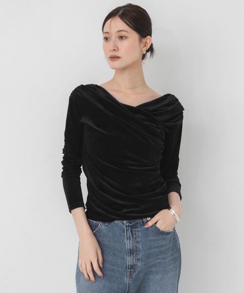 URBAN RESEARCH(アーバンリサーチ)の「ベロアオフショルドレープカットソー(Tシャツ/カットソー・レディース・ブラック・FREE)」の1枚目の写真