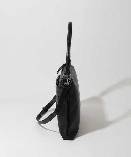 MUCENT(ムセント)の「【MUCENT/ムセント】RAZ CROSS LEATHER BELTED SHOULDER BAG UNISEX/ラズクロス レザーベルトショルダーバッグ(ショルダーバッグ・レディース・ブラック・FREE)」の7枚目の写真