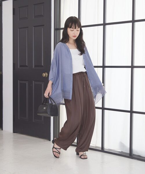 AMERICAN HOLIC(アメリカンホリック)の「レザー調サテンパンツ(その他パンツ・レディース・ブラウン/ブラック・M/L)」の7枚目の写真