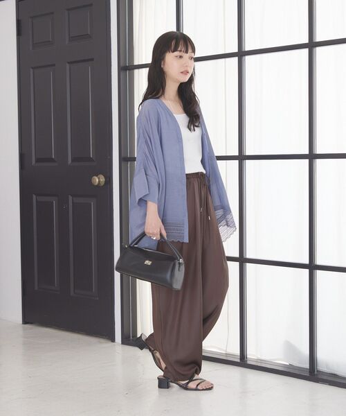 AMERICAN HOLIC(アメリカンホリック)の「レザー調サテンパンツ(その他パンツ・レディース・ブラウン/ブラック・M/L)」の8枚目の写真