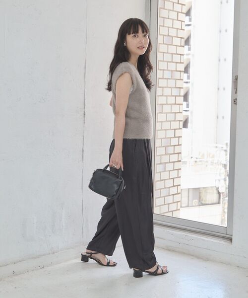 AMERICAN HOLIC(アメリカンホリック)の「レザー調サテンパンツ(その他パンツ・レディース・ブラウン/ブラック・M/L)」の15枚目の写真