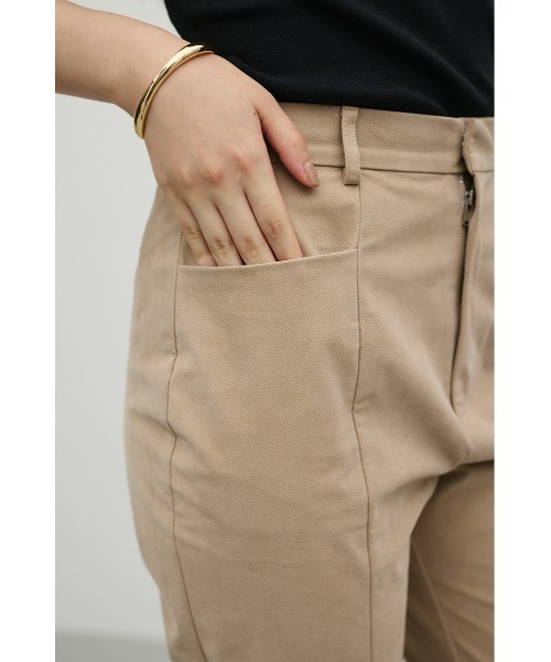 STYLEMIXER（スタイルミキサー）の「フェイクスウェードフレアパンツ（その他パンツ・レディース・ライトベージュ/ブラウン・SMALL/MEDIUM/LARGE）」の16枚目の写真