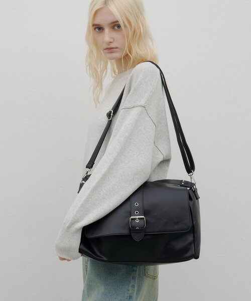 CIAOPANIC TYPY(チャオパニックティピー)の「:【ZOZO限定】フラップデザイン2WAYBAG(ショルダーバッグ・レディース・ダークブラウン/ブラック・ONE SIZE)」の9枚目の写真