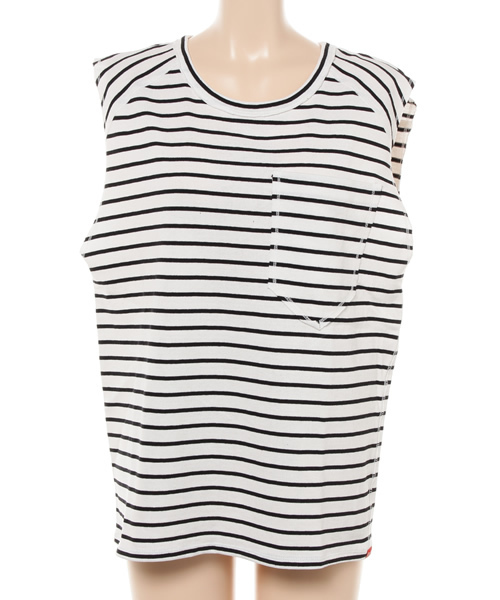 RODEO CROWNS WIDE BOWL（ロデオクラウンズワイドボウル）の「OVERSIZED NOSLEEVE（タンクトップ・レディース・ホワイト系その他・FREE）」の8枚目の写真