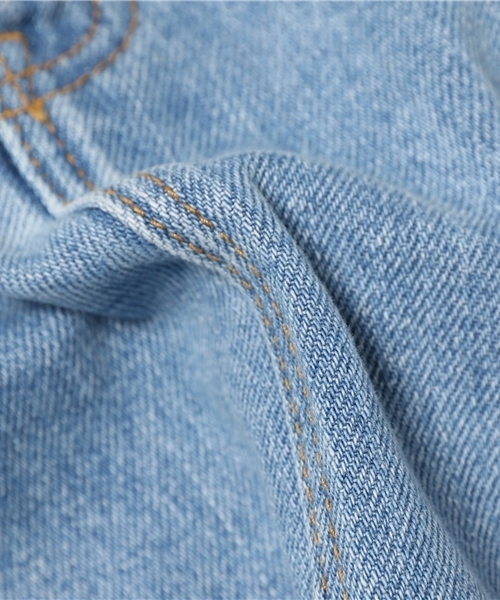 MOUSSY（マウジー）の「DENIM FIT MINI SK（デニムスカート・レディース・ライトブルー/ブルー・1/0/2）」の8枚目の写真