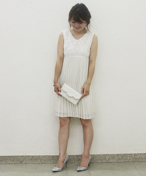 LIMITLESS LUXURY（リミットレスラグジュアリー）の「LACE プリーツDRESS◆（ワンピース・レディース・ホワイト/ブラック・36/38）」の13枚目の写真