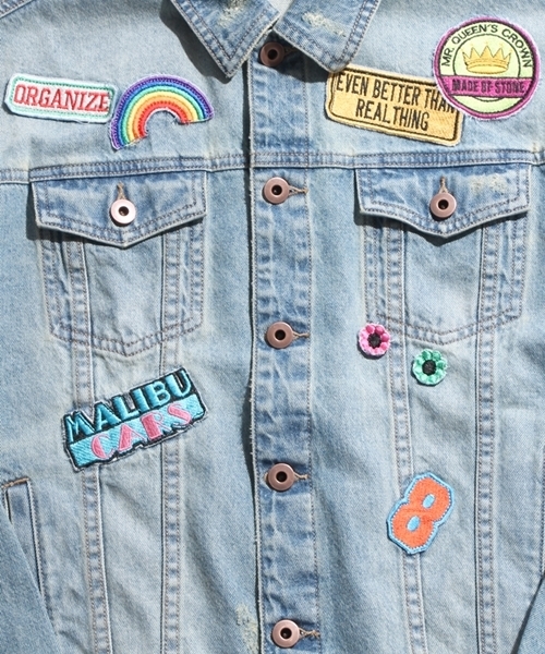 WEGO（ウィゴー）の「WEGO/パッチクラッシュデニムジャケット（デニムジャケット・レディース・ブルー系その他・FREE）」の5枚目の写真