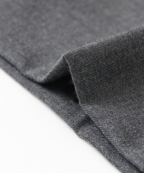 URBAN RESEARCH(アーバンリサーチ)の「UR ウールワイドアンクルトラウザー(スラックス・メンズ・グレー/チャコールグレー/ブラック・LARGE/MEDIUM)」の11枚目の写真