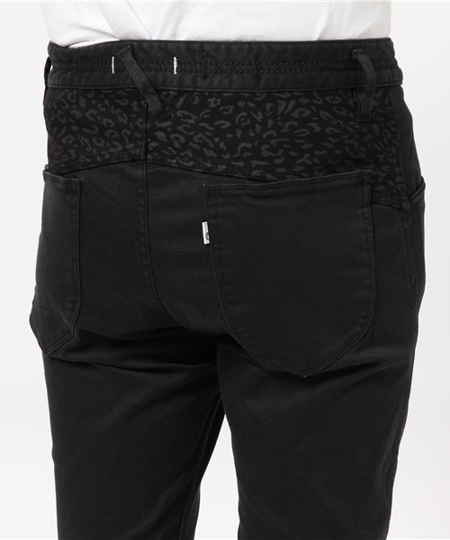 RAGS McGREGOR （ラグスマックレガー）の「DWELLAR TIGHT FIT JEANS（デニムパンツ・メンズ・ブラック・30/32/36）」の11枚目の写真