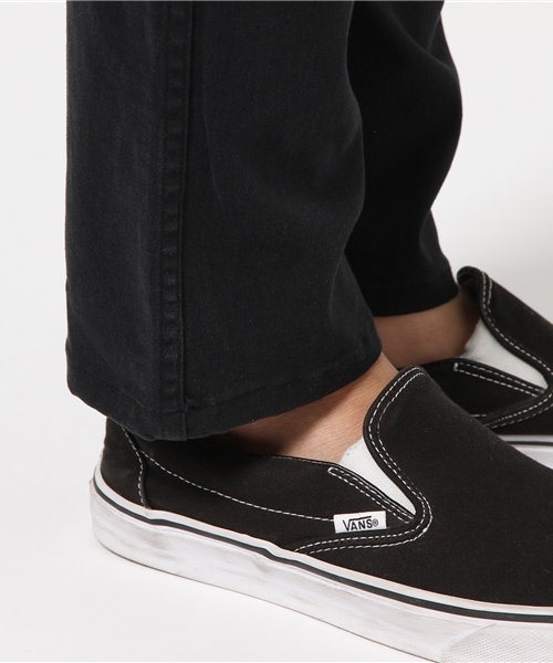 RAGS McGREGOR （ラグスマックレガー）の「DWELLAR TIGHT FIT JEANS（デニムパンツ・メンズ・ブラック・30/32/36）」の4枚目の写真