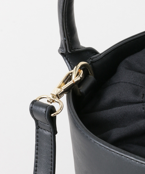 UR SELECT（ユーアールセレクト）の「バケツトート（ショルダーバッグ・レディース・ブラック/ライトブルー/ベージュ・FREE）」の8枚目の写真