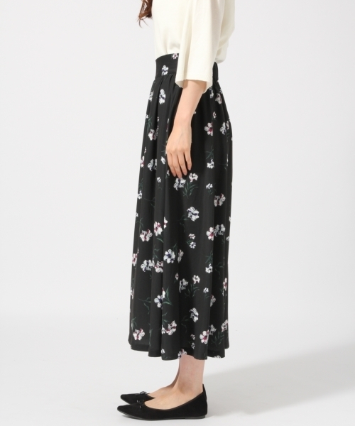 GLOBAL WORK(グローバルワーク)の「フラワースカーチョ/766265(その他パンツ・レディース・ブラック/ネイビー/ベージュ・FREE)」の8枚目の写真